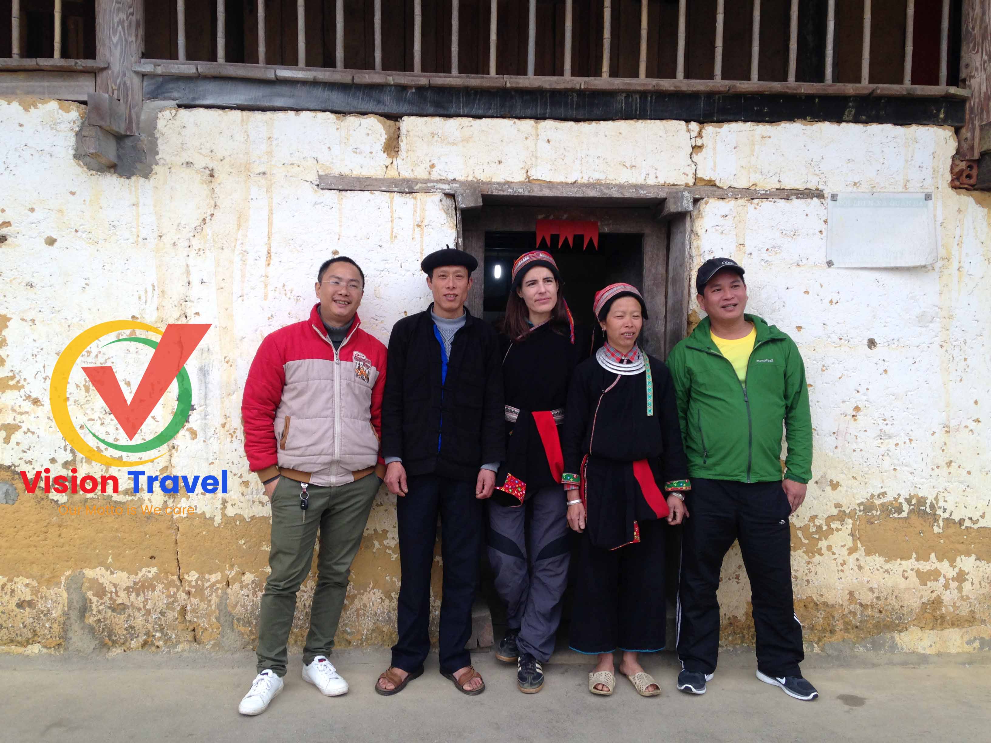 Hanoi – Nam Dam village5-day Inspiring Ha Giang – Rhythm of the North (Trekking & Market)