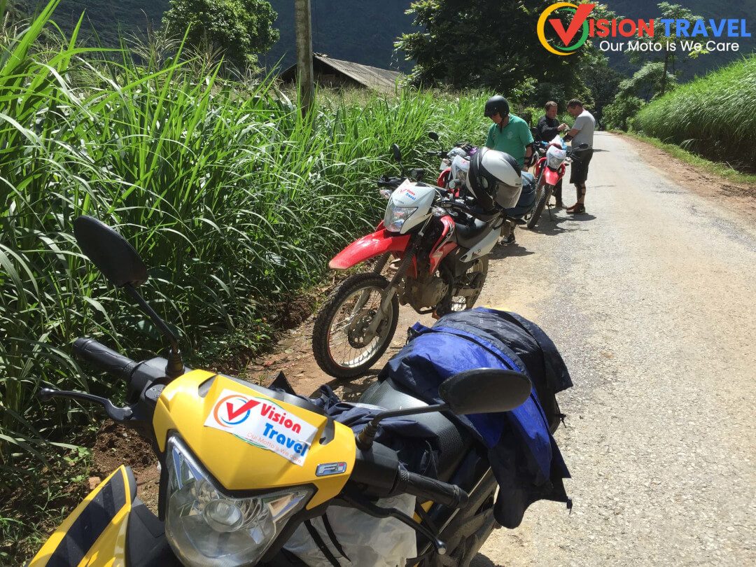 7-Day Ha Giang Guided Motorcycle Tour (Ha Giang Loop, Easyrider)